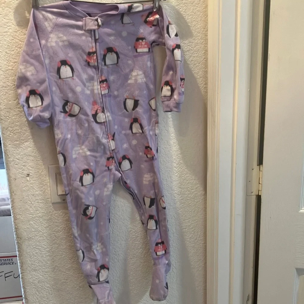FINAL MARKDOWN Children’s place sleeper 3t